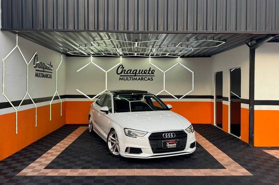 AUDI A3 2.0 TFSI GASOLINA SEDAN PERFORMANCE S-TRONIC AUDI A3 2.0 TFSI GASOLINA SEDAN PERFORMANCE S-TRONIC